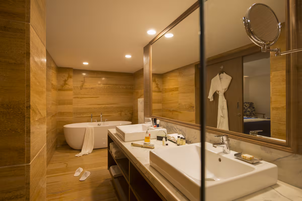 Mosaic Suite Partial Valley View image 2