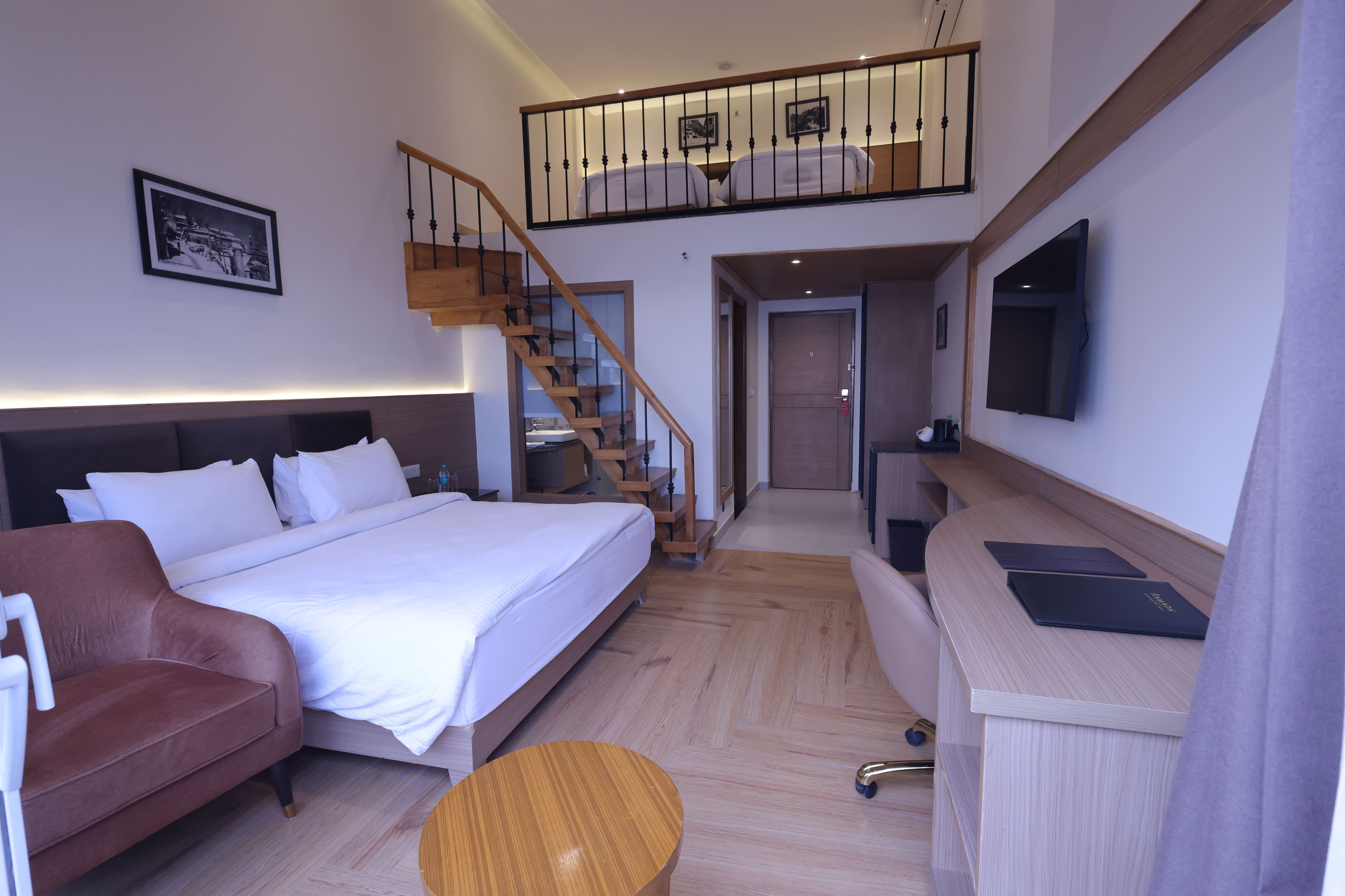 1 Queen Bed, 1 Twin Bed, Family Room, Valley View, Non-Smoking at Ramada By Wyndham Mussoorie Mall Road
